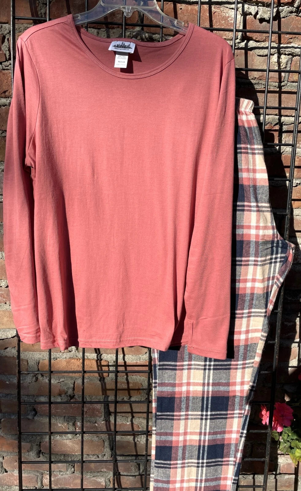 New Pajama Sets Solid Top Plaid Flannel  Bottom    Med  Large