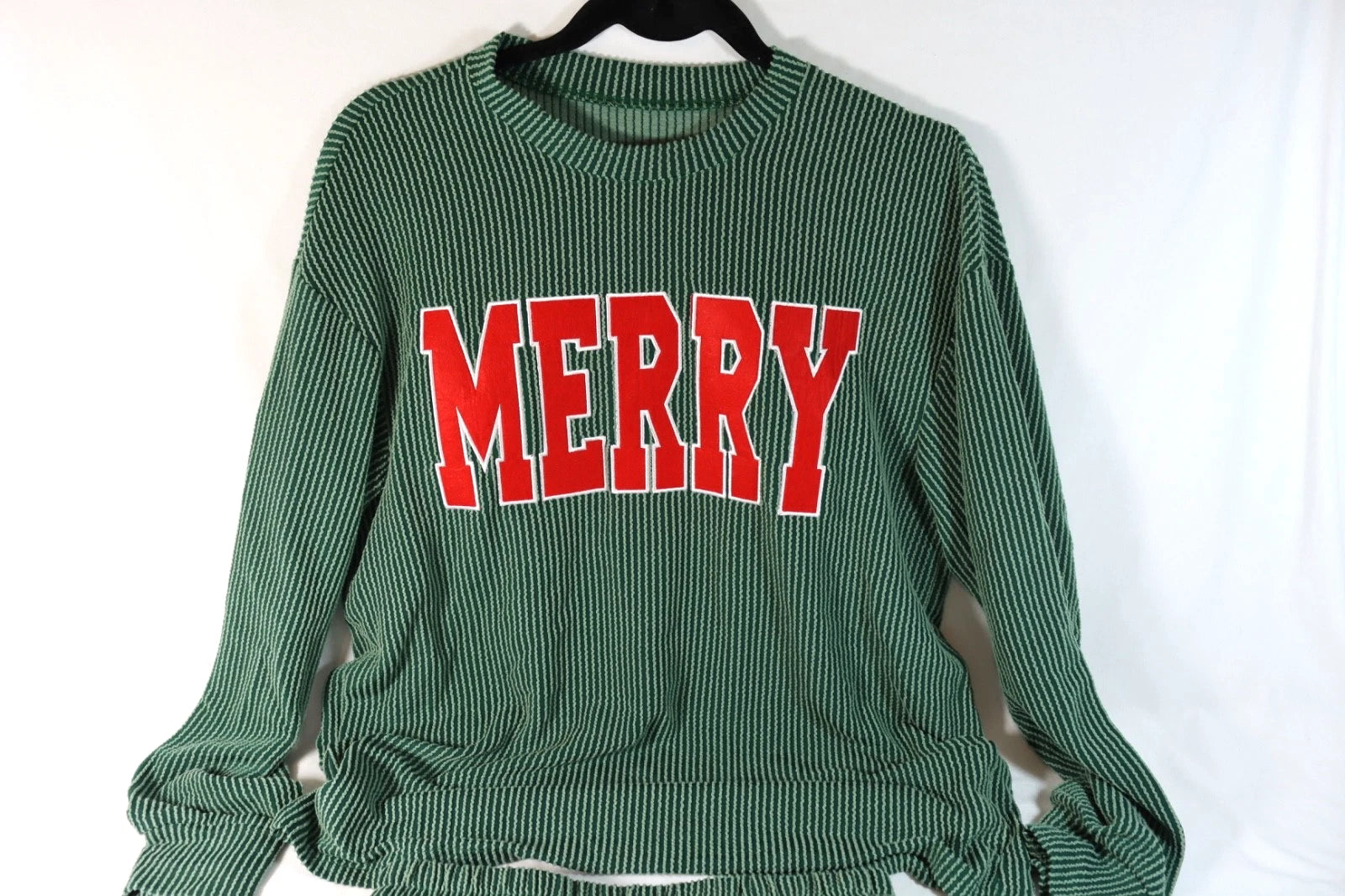 2pc Women's Girls Green MERRY Christmas Pajamas Set PJ's Sizes S, M, L , XL