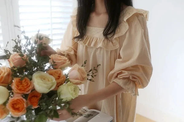 Lolita Dress Cream-colored Square Neck Princess Sleepshirts Vintage  Nightgown