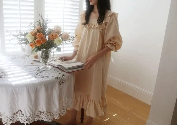 Lolita Dress Cream-colored Square Neck Princess Sleepshirts Vintage  Nightgown