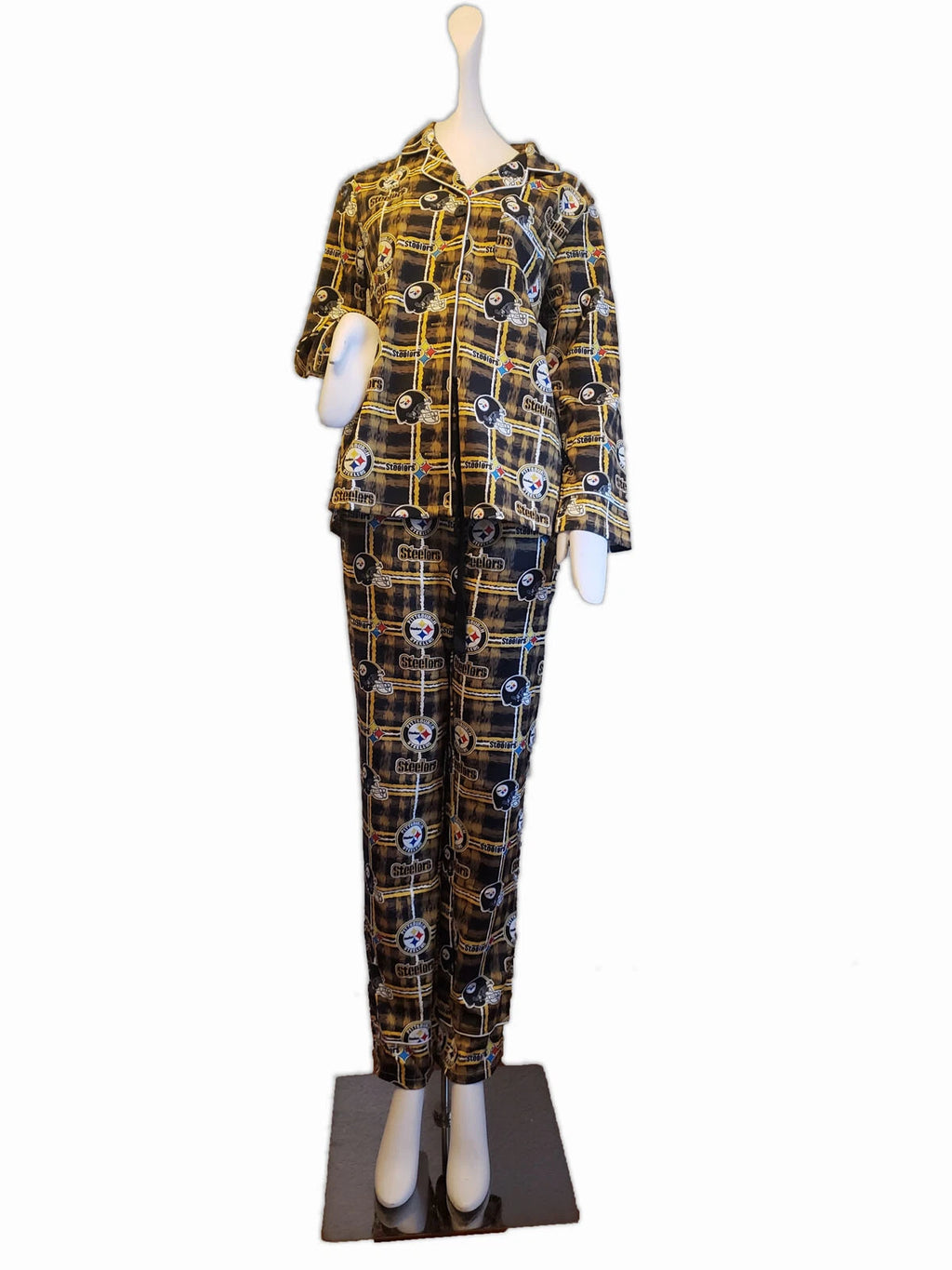 Women's 2 piece Pajama Set made with Steelers Fabric | Steelers Pajamas