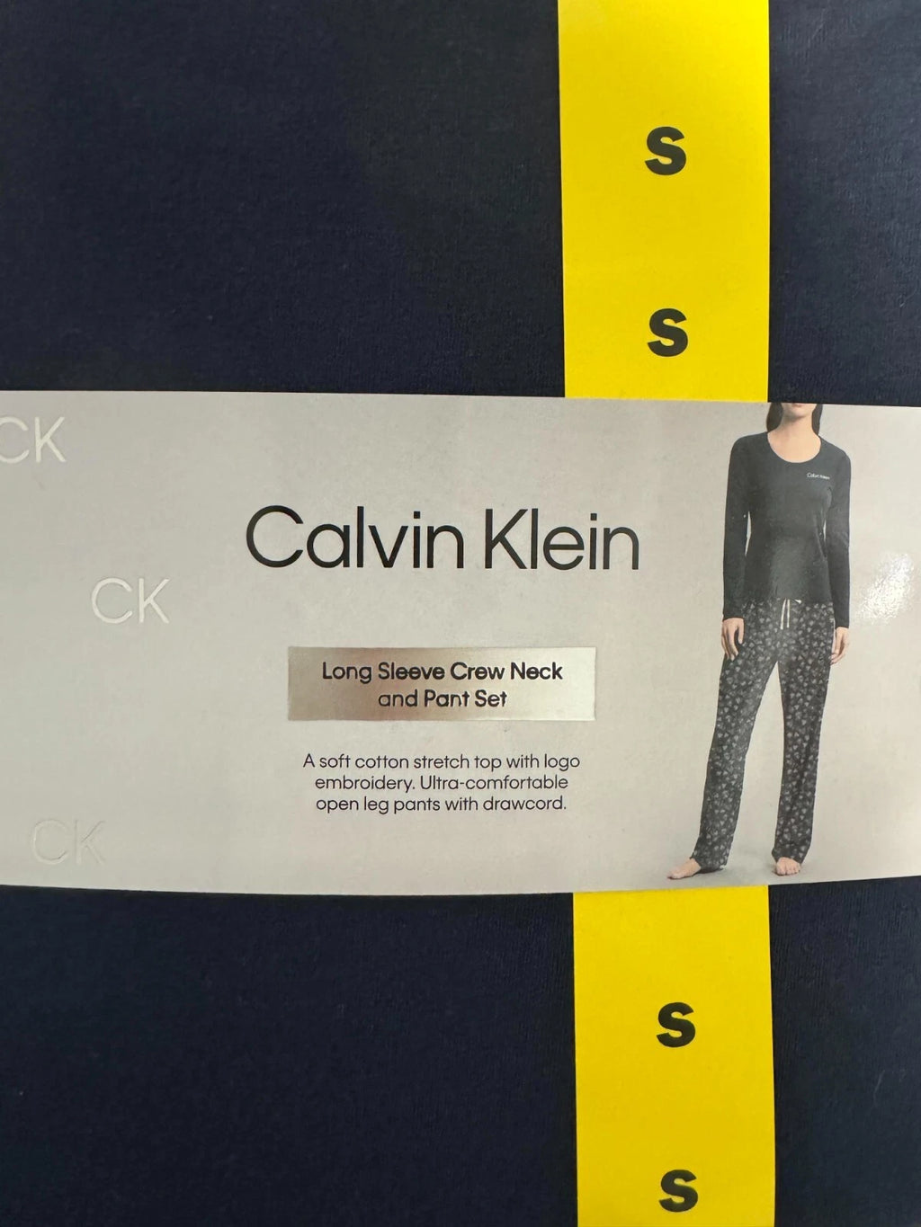 NWT!! Calvin Klein Women's Fleece PJ Set, Black/Blue/Red