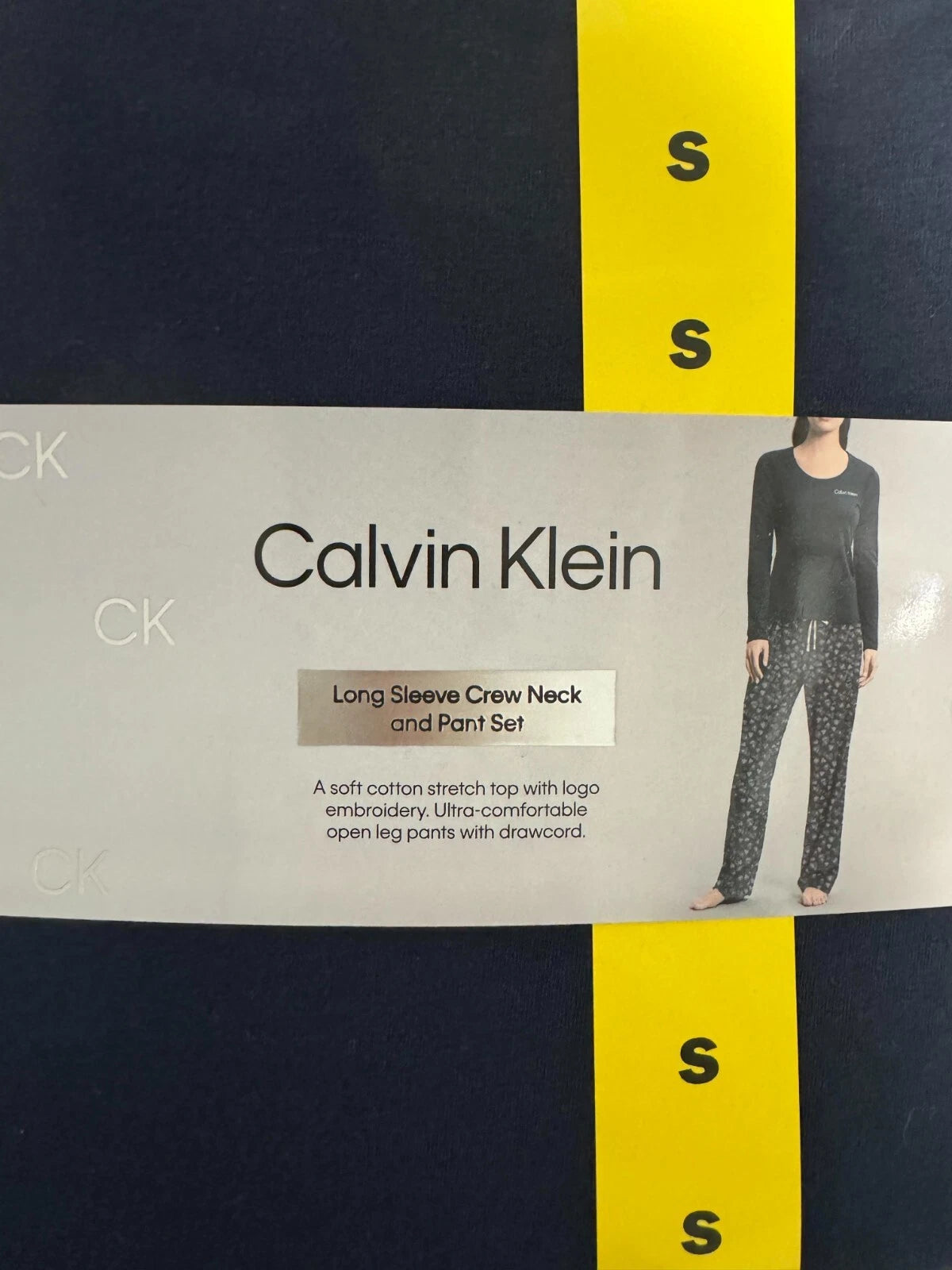 NWT!! Calvin Klein Women's Fleece PJ Set, Black/Blue/Red