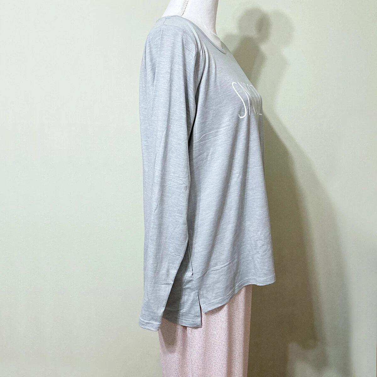 Rae Dunn Pajama Lounge Set SNOOZE Grey Pink Stretch Knit Jogger Pants L/S Top