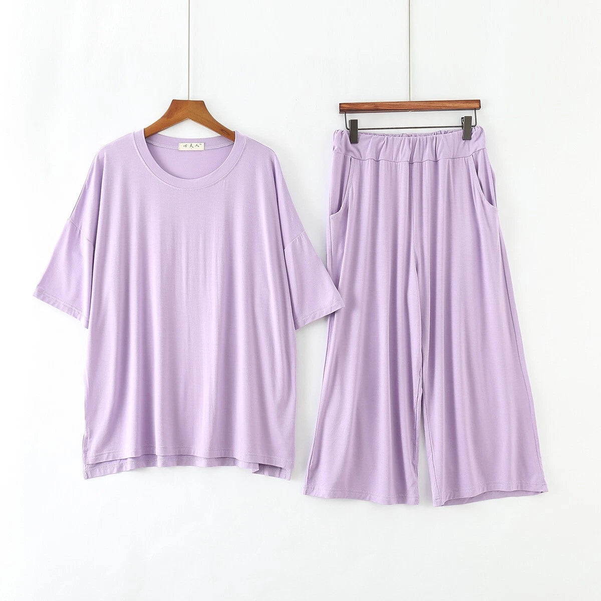 Plus Size XL 150KG Women Modal Pajamas Sets Short Sleeve Top + Calf-Length Pants