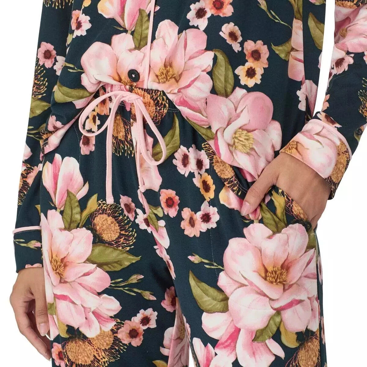 Room Service Ladies' Shawl Collar Full Length Pajama Set J22