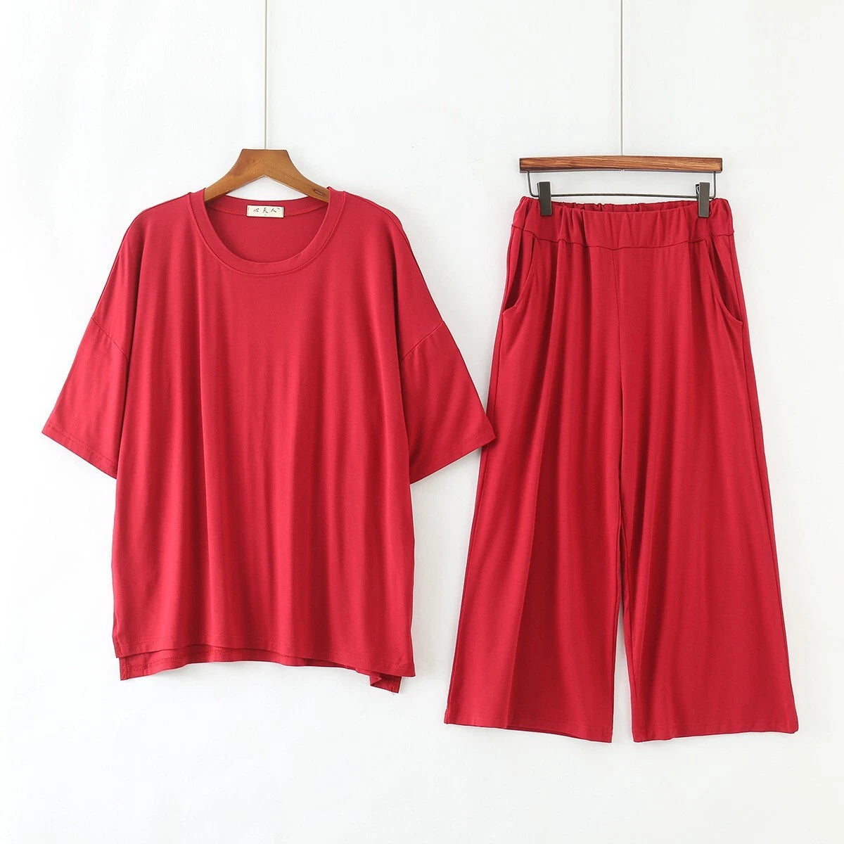 Plus Size XL 150KG Women Modal Pajamas Sets Short Sleeve Top + Calf-Length Pants