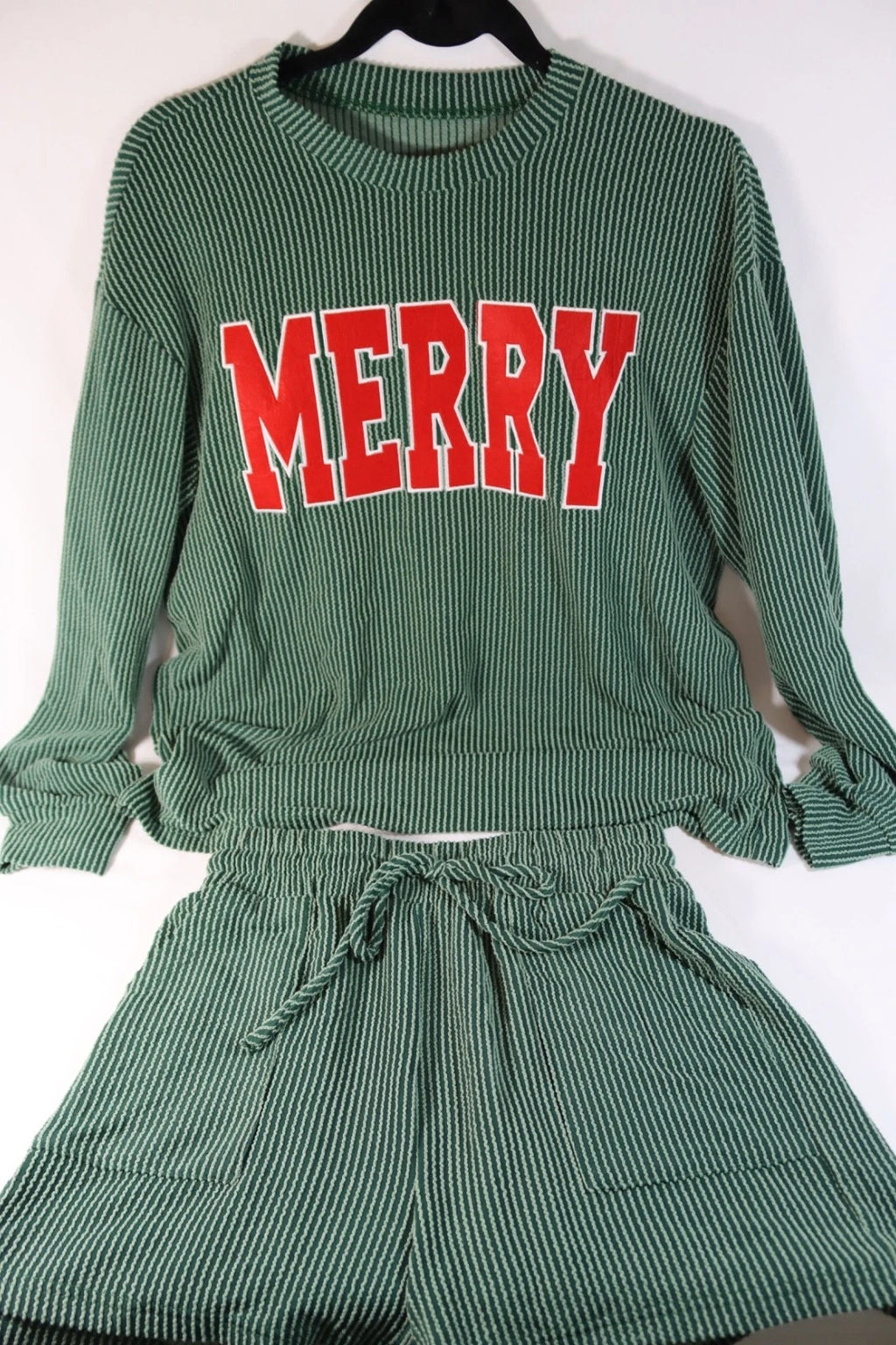 2pc Women's Girls Green MERRY Christmas Pajamas Set PJ's Sizes S, M, L , XL