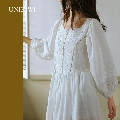 Sleepwear Lantern Sleeve Nightgown Pyjamas.Lady French Style Embroidered Flowers