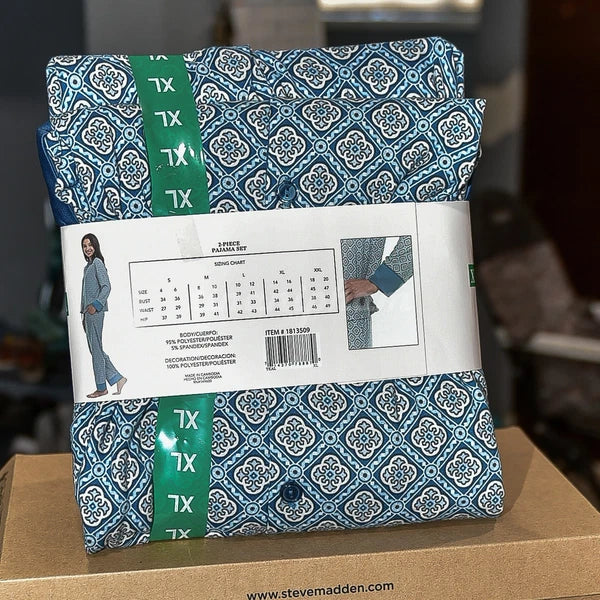 Flora Nikrooz Women's  2 piece pajama set