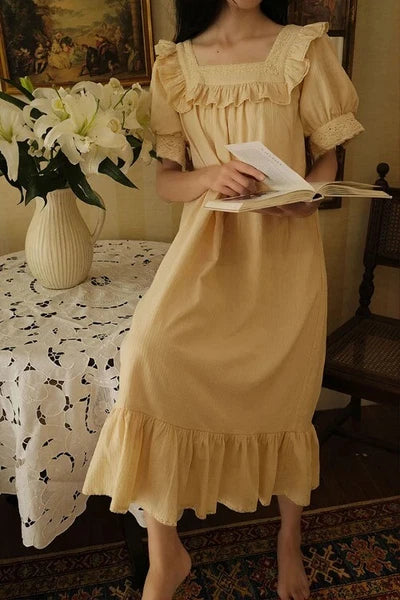 Lolita Dress Cream-colored Square Neck Princess Sleepshirts Vintage  Nightgown