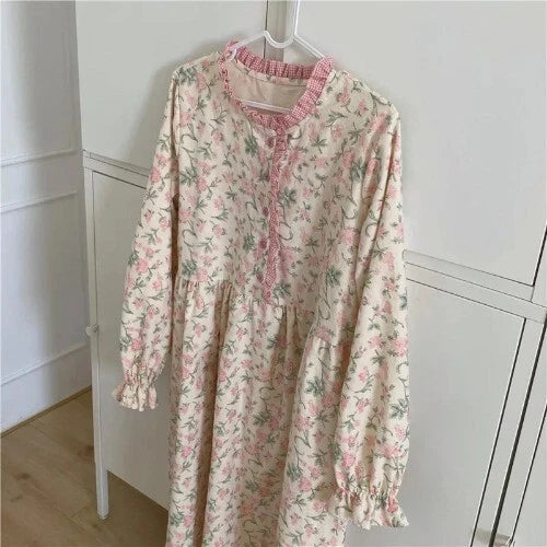 Women Princess Dress Vintage Flower Ruffle Sleepshirts.Girl's Floral Nightgown
