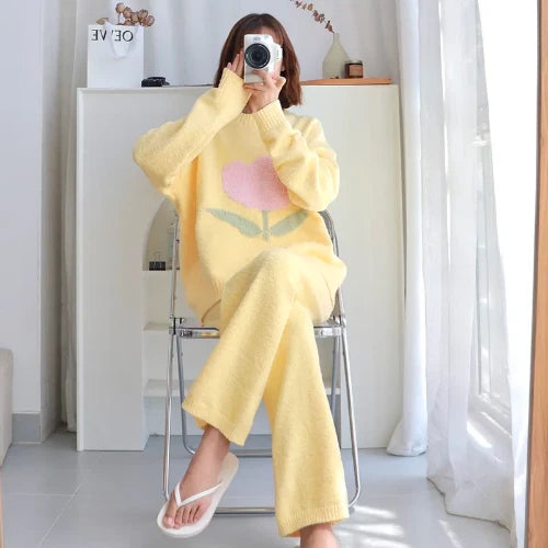 Pajamas Women's Autumn Tulip Home Clothes Coral Fleece Thickened Outwear Suit